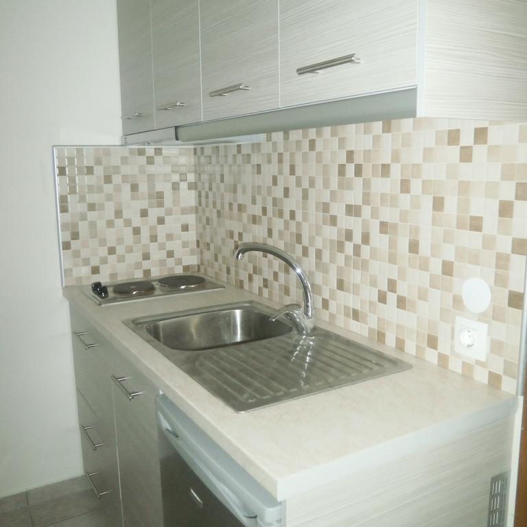 Daniela Apartments Nea Roda Exterior photo